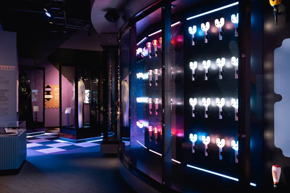 MoPOP 近期展覽《Massive- The Power of Pop Culture》現場照片。（圖片取自 MoPOP 官網）