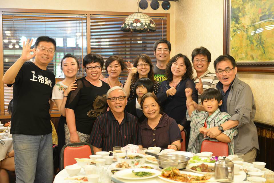 2013年老師參加臺北聚會(左4)